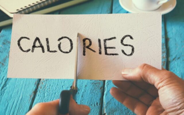 Giảm cân không chỉ là cắt calo – Cách nhìn đúng về năng lượng
